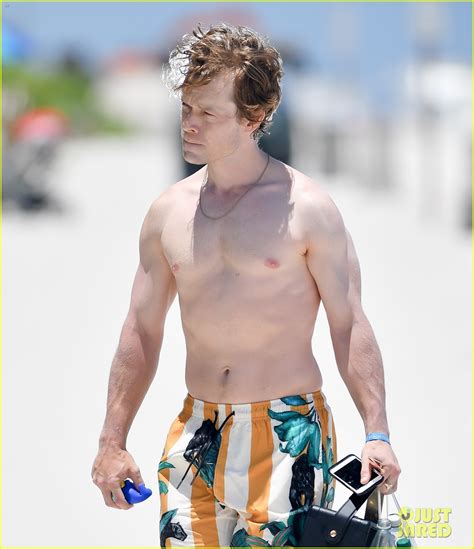 <b>Alfie</b> <b>Allen</b> enjoyed a day out with his ex-girlfriend Allie Teilz and their daughter Arrow, three, in Miami on Tuesday. . Alfie allen nude